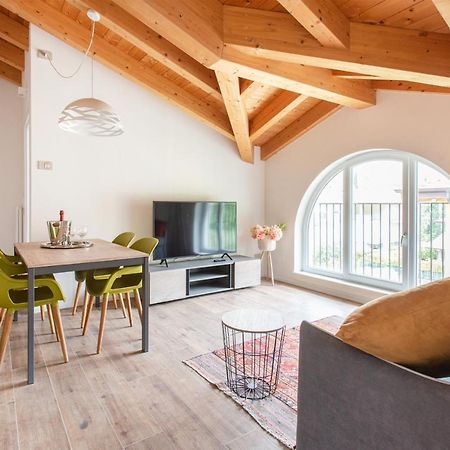 Apartamento Casa Joanna Torbole Sul Garda Exterior foto